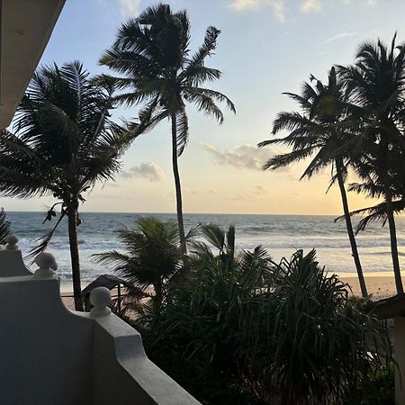 Mirage Beach House At Morava Court Hikkaduwa Eksteriør bilde