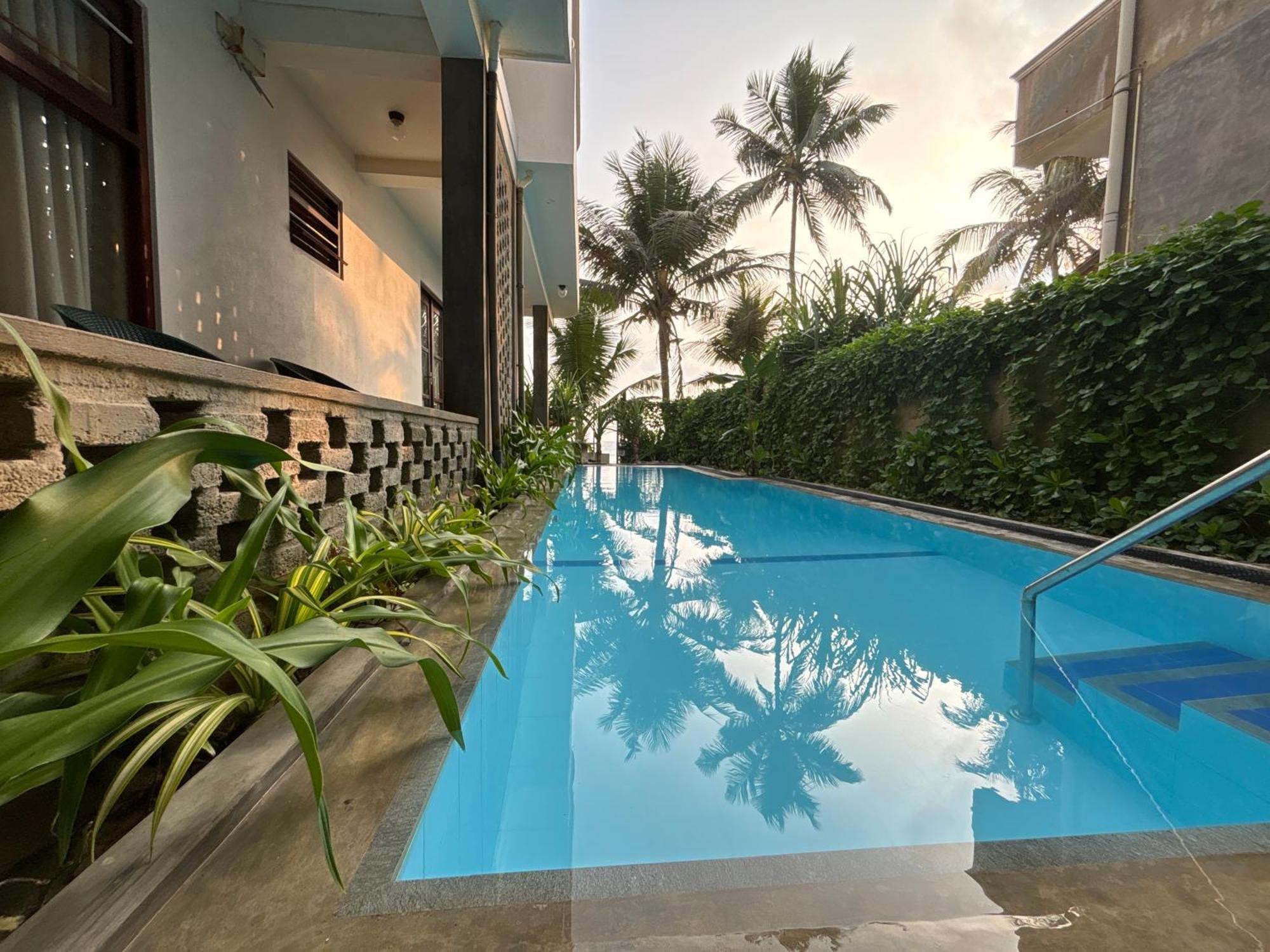 Mirage Beach House At Morava Court Hikkaduwa Eksteriør bilde