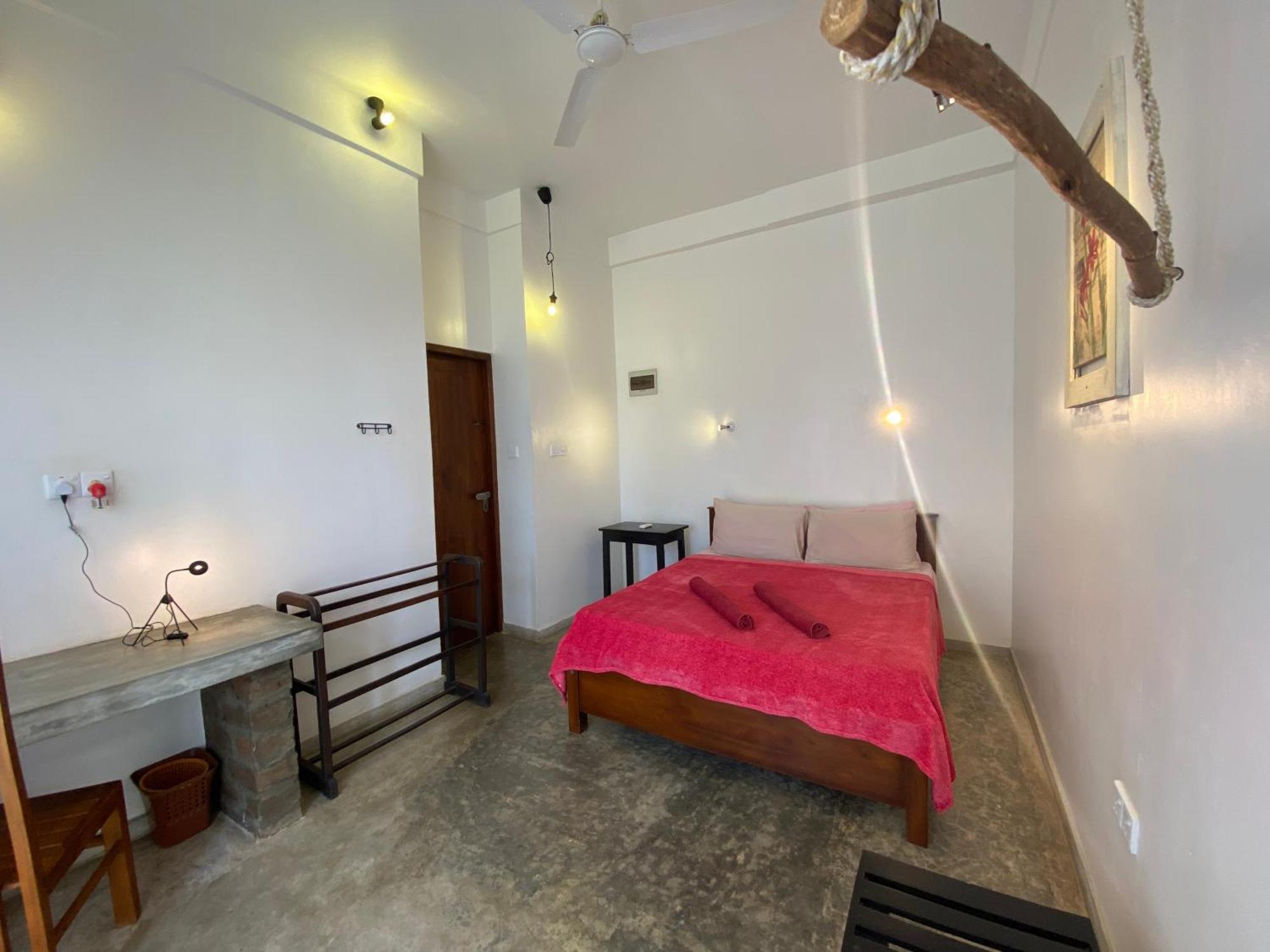 Mirage Beach House At Morava Court Hikkaduwa Eksteriør bilde