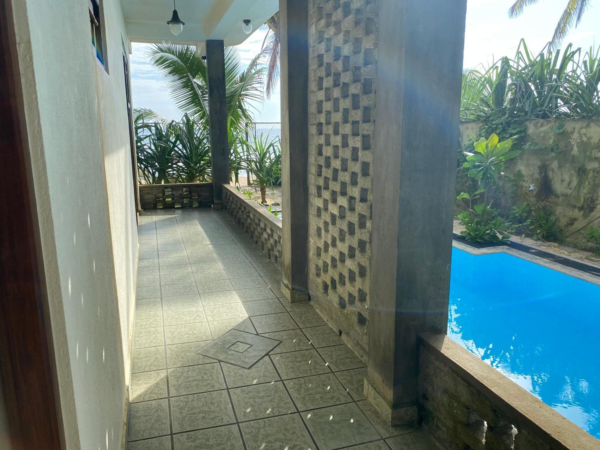 Mirage Beach House At Morava Court Hikkaduwa Eksteriør bilde