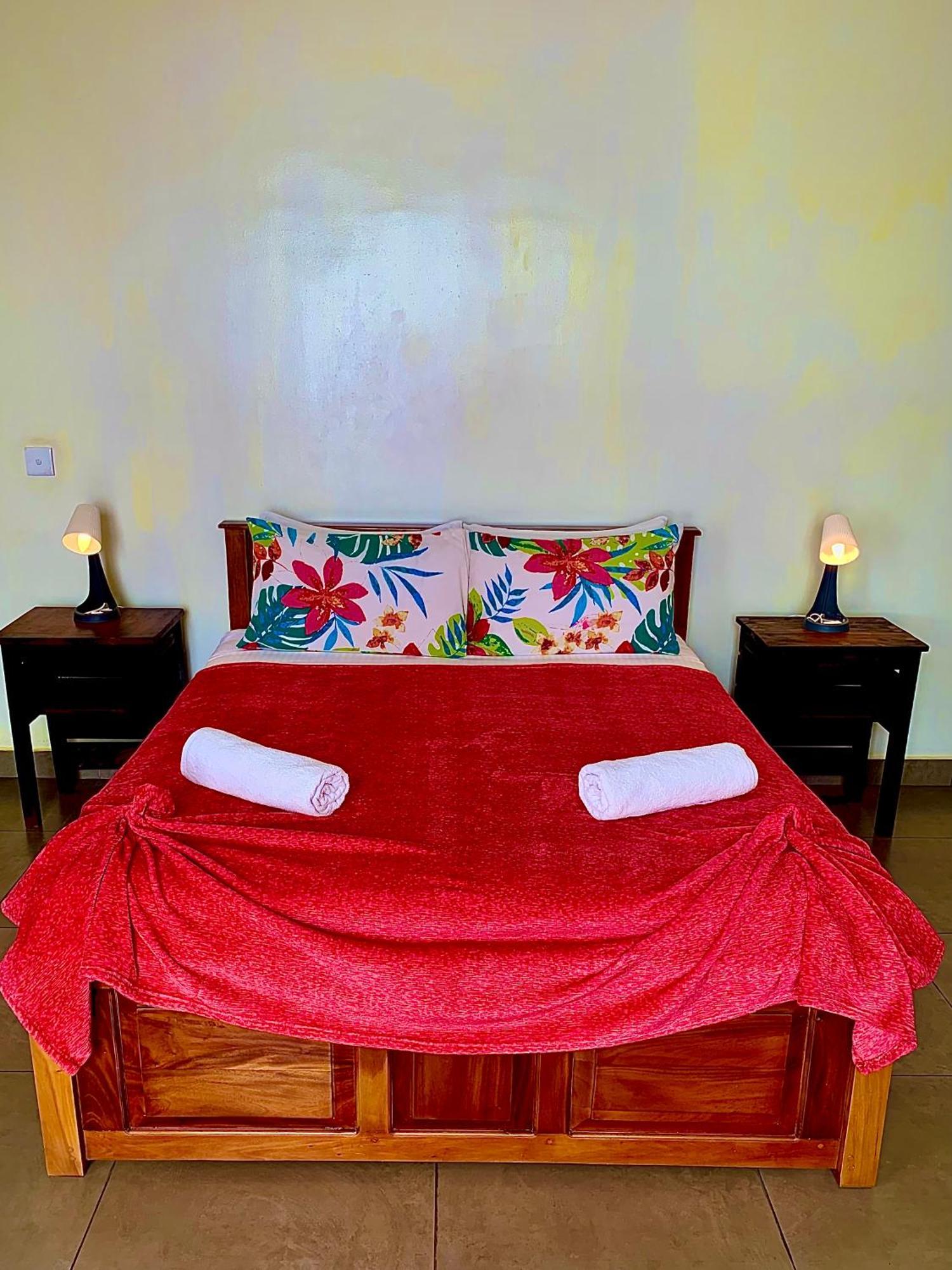 Mirage Beach House At Morava Court Hikkaduwa Eksteriør bilde